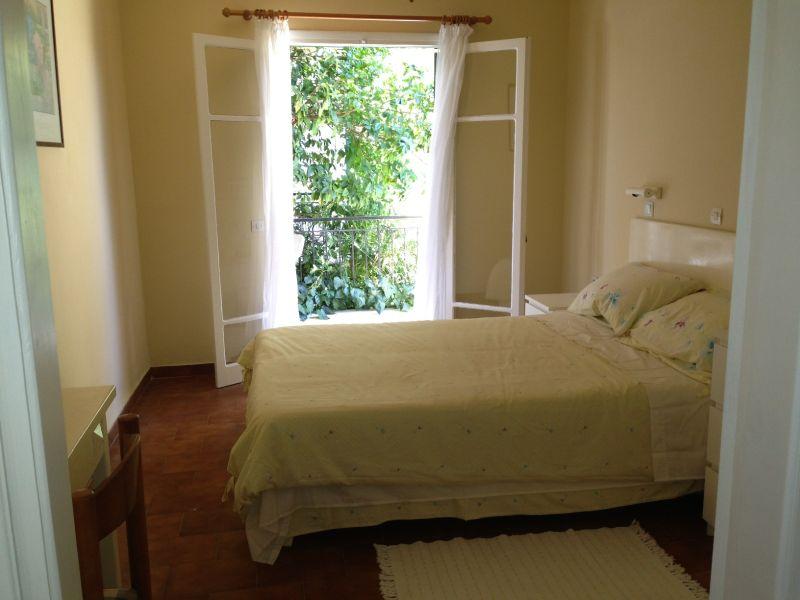 The Mayflower Studios & Apartments โมไรตีกา ภายนอก รูปภาพ